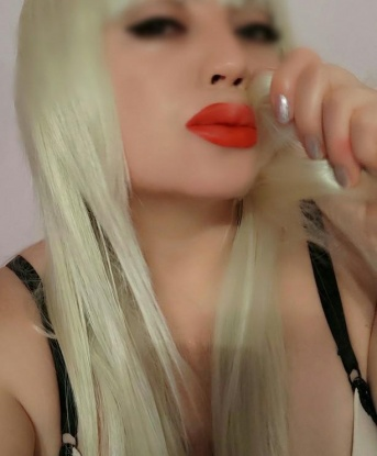 Дина, 38